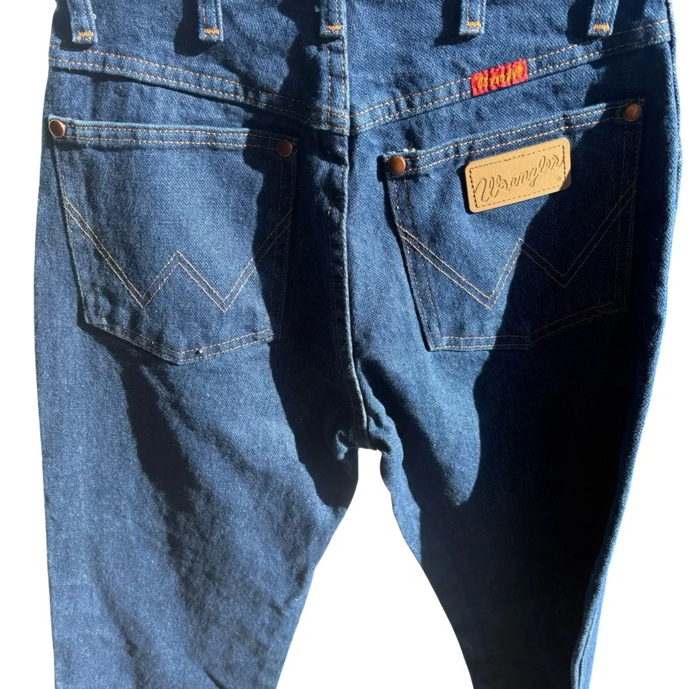 Wrangler Women's Vintage Cowboy Cut Jeans 34 length - Picture 5 of 7